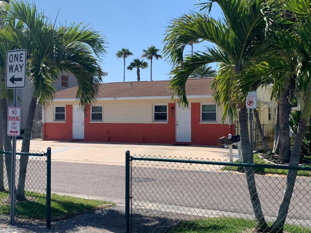 Michaels -Beachside Bungalows St. Pete Beach Exteriér fotografie
